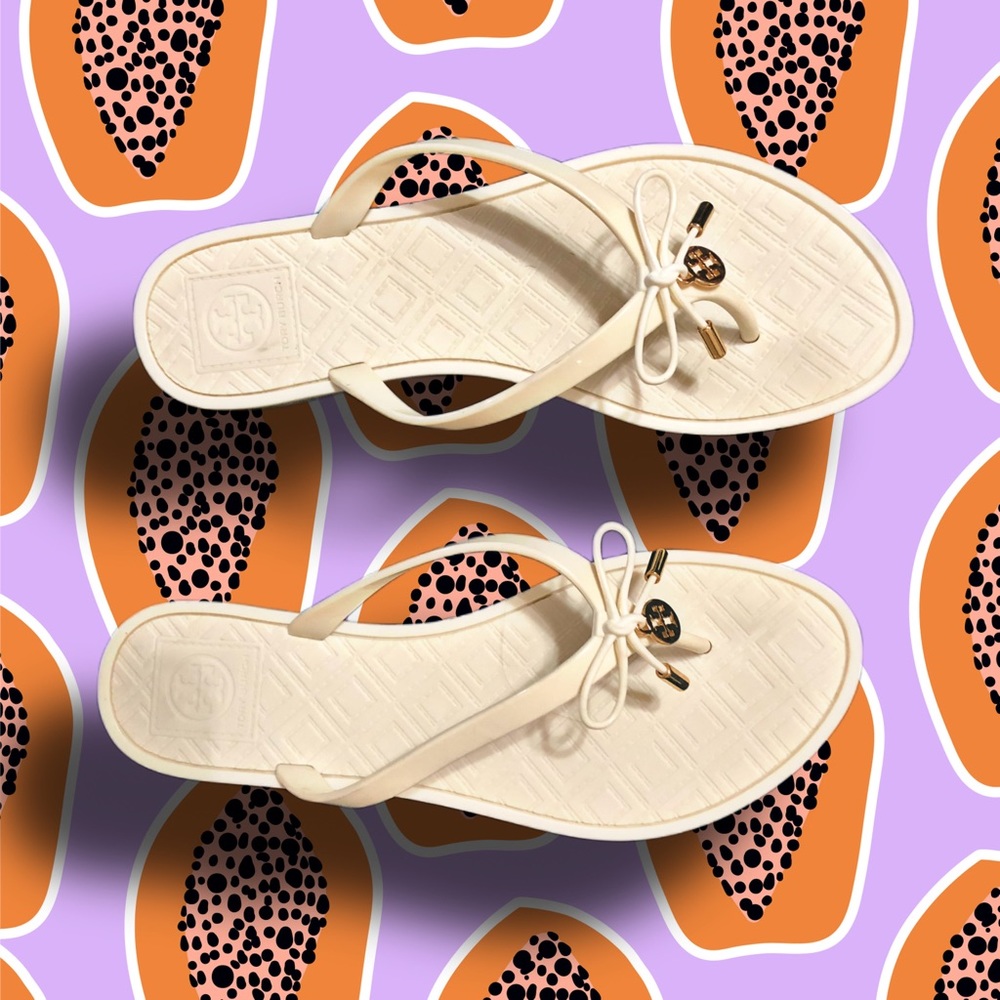 NWOT Tory Burch flip flop White Rubber jelly Sandals 8